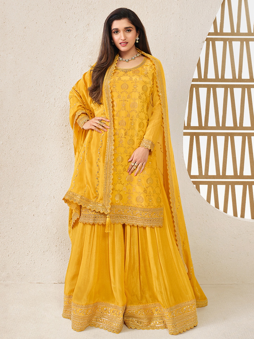 

Seerat Ethnic Motifs Printed Straight Kurta & Sharara With Dupatta, Yellow