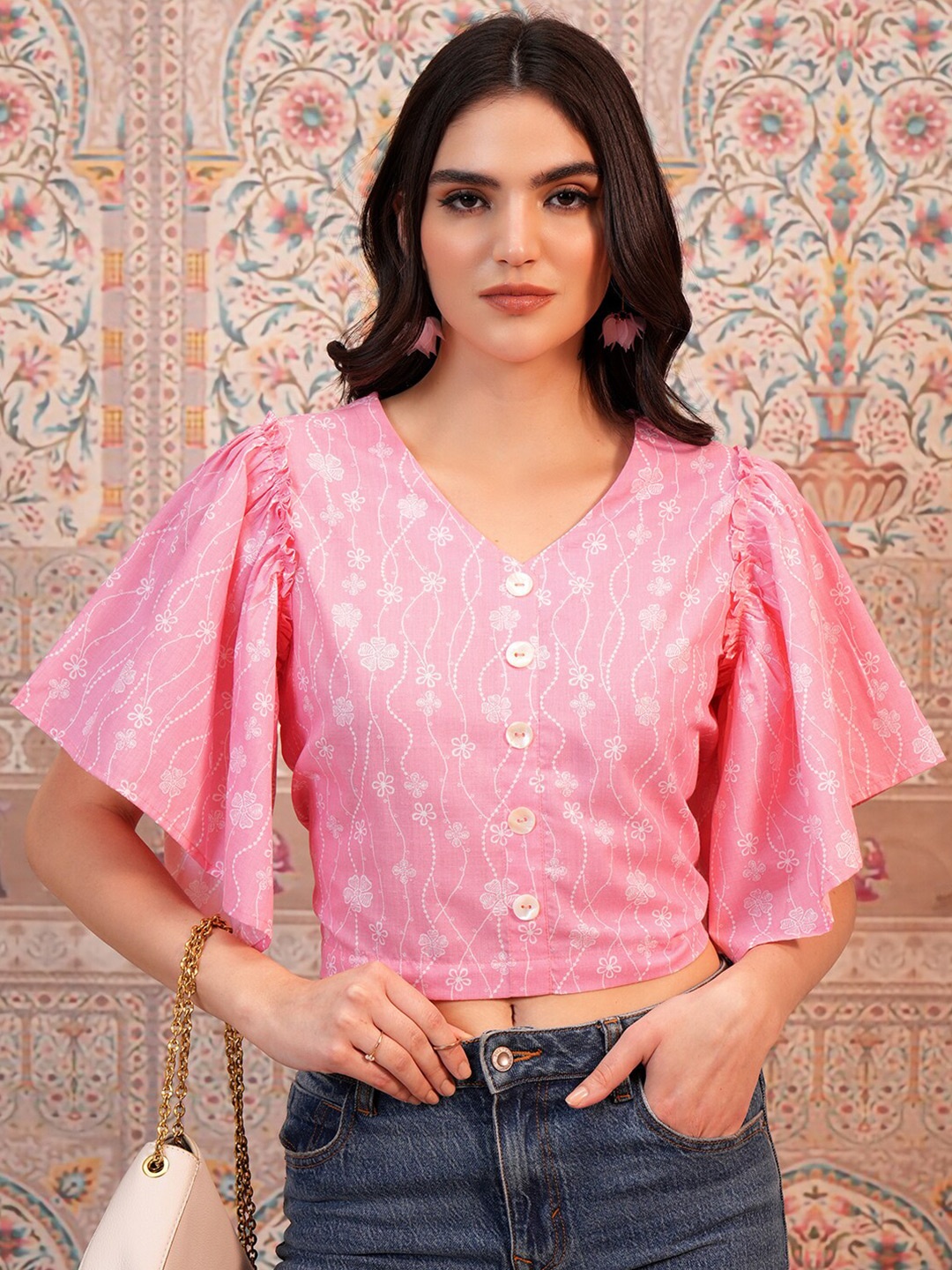 

Vishudh Pink Floral Printed V-Neck Flared Sleeve Crop Top