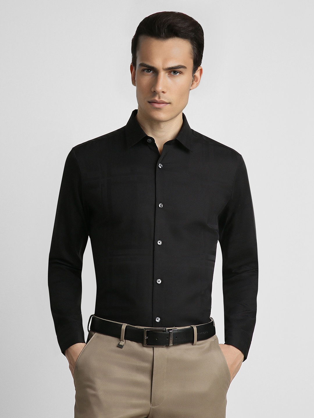 

Peter England Elite Slim Fit Pure Cotton Formal Shirt, Black