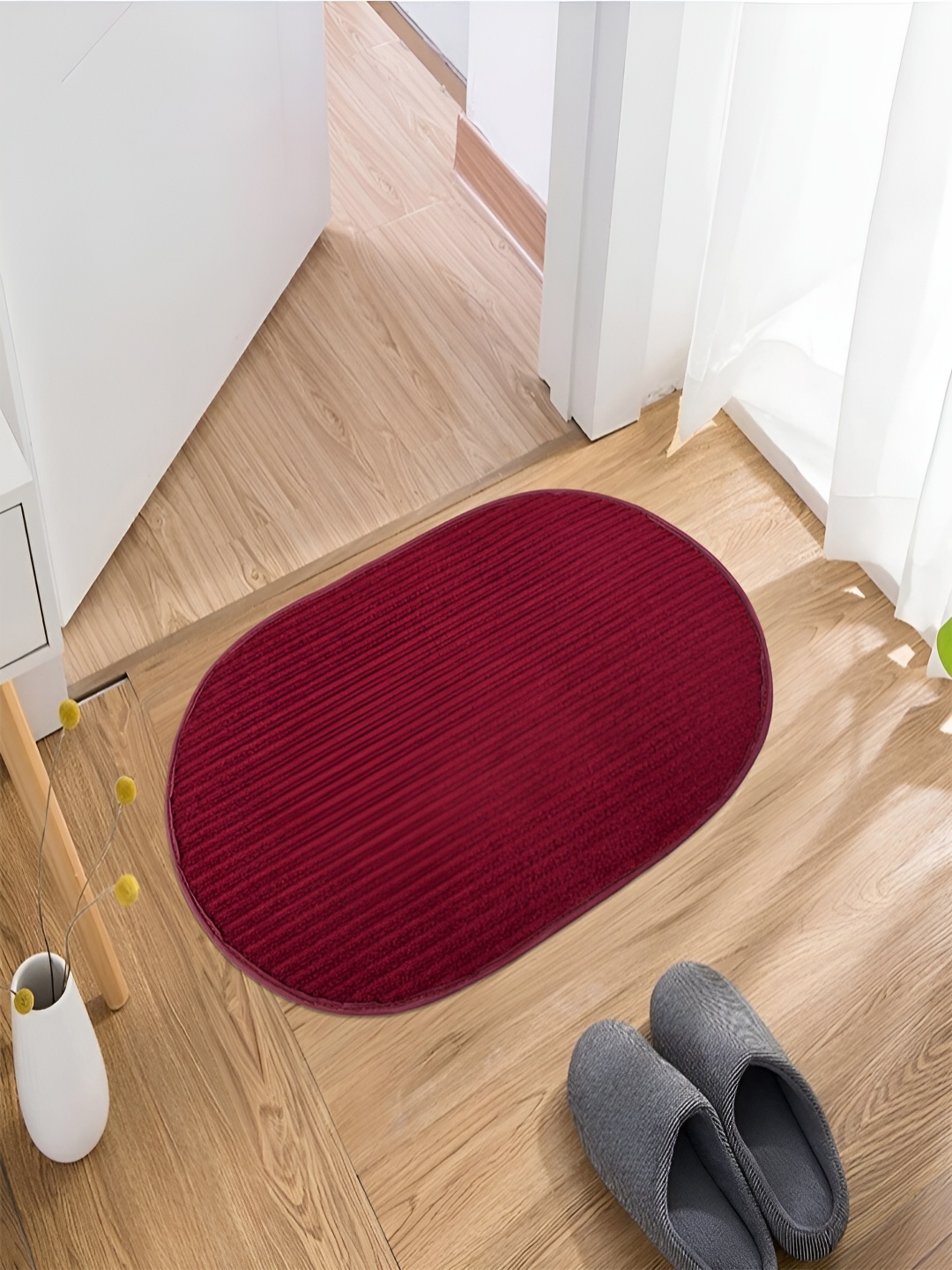 

Kuber Industries Red & Green 3 Pieces Anti-Skid Doormats, Maroon