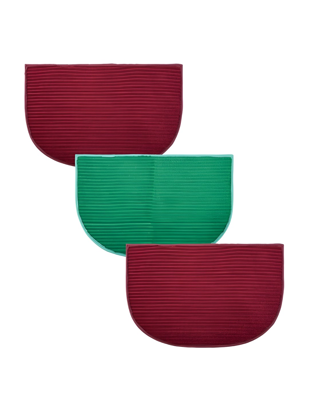 

Kuber Industries Red & Green 3 Pieces Anti-Skid D-Shaped Doormats, Maroon