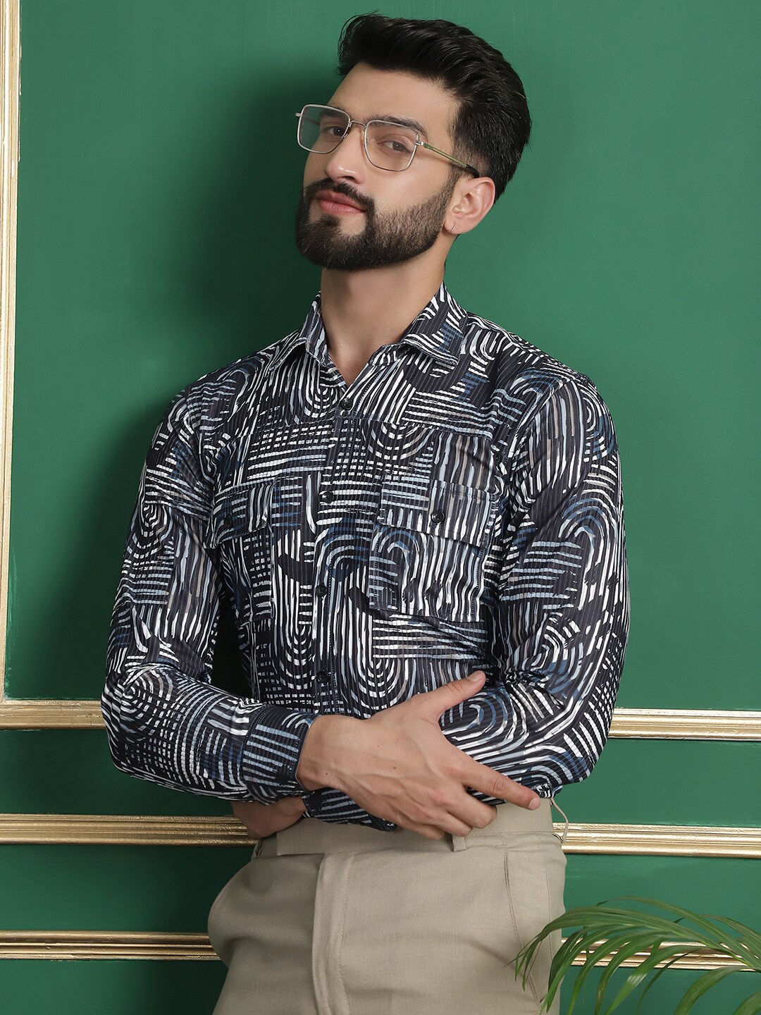 

Indian Needle Classic Opaque Printed Cotton Formal Shirt, Black