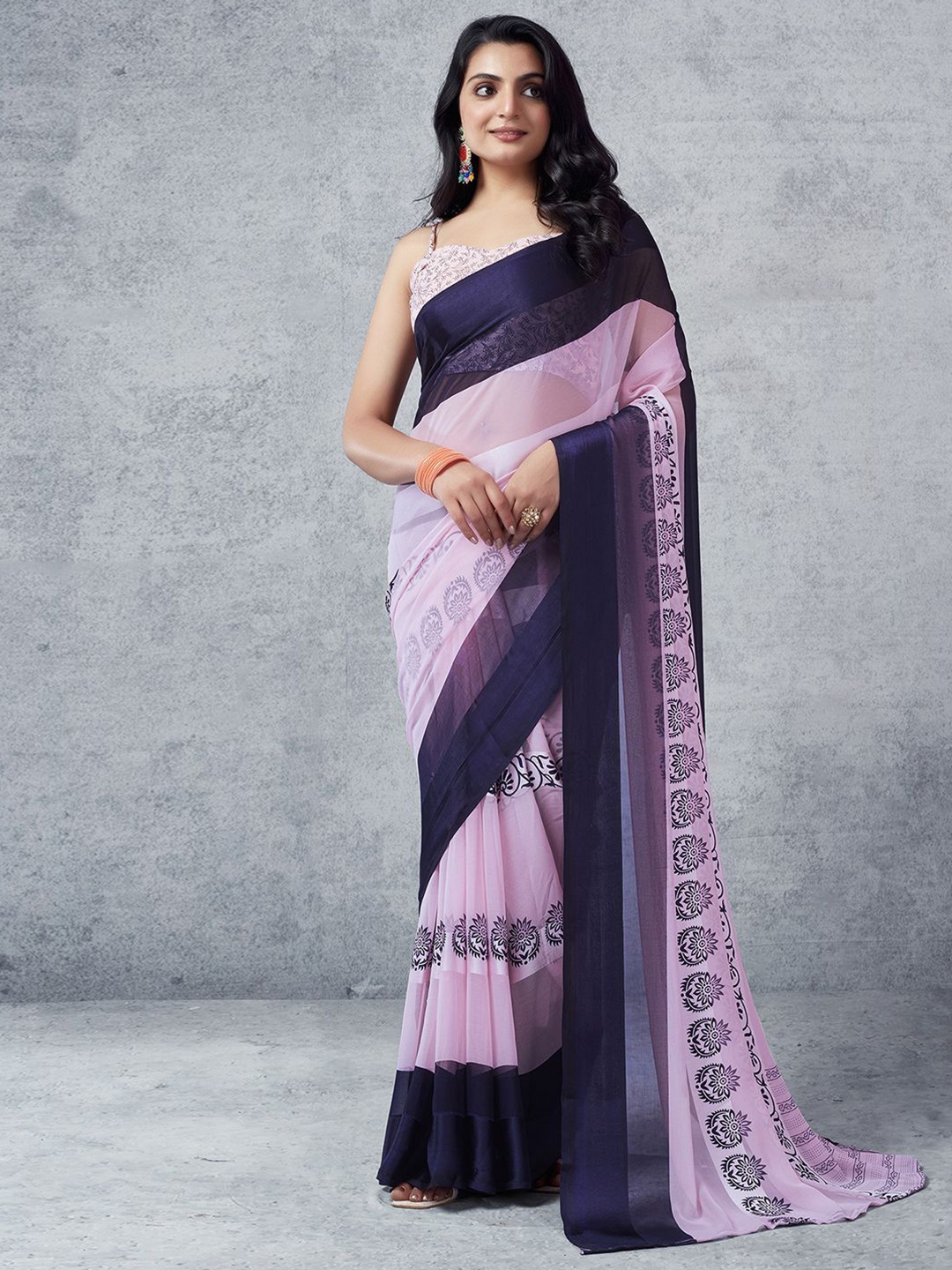 

KALINI Floral Printed Arani Saree, Peach