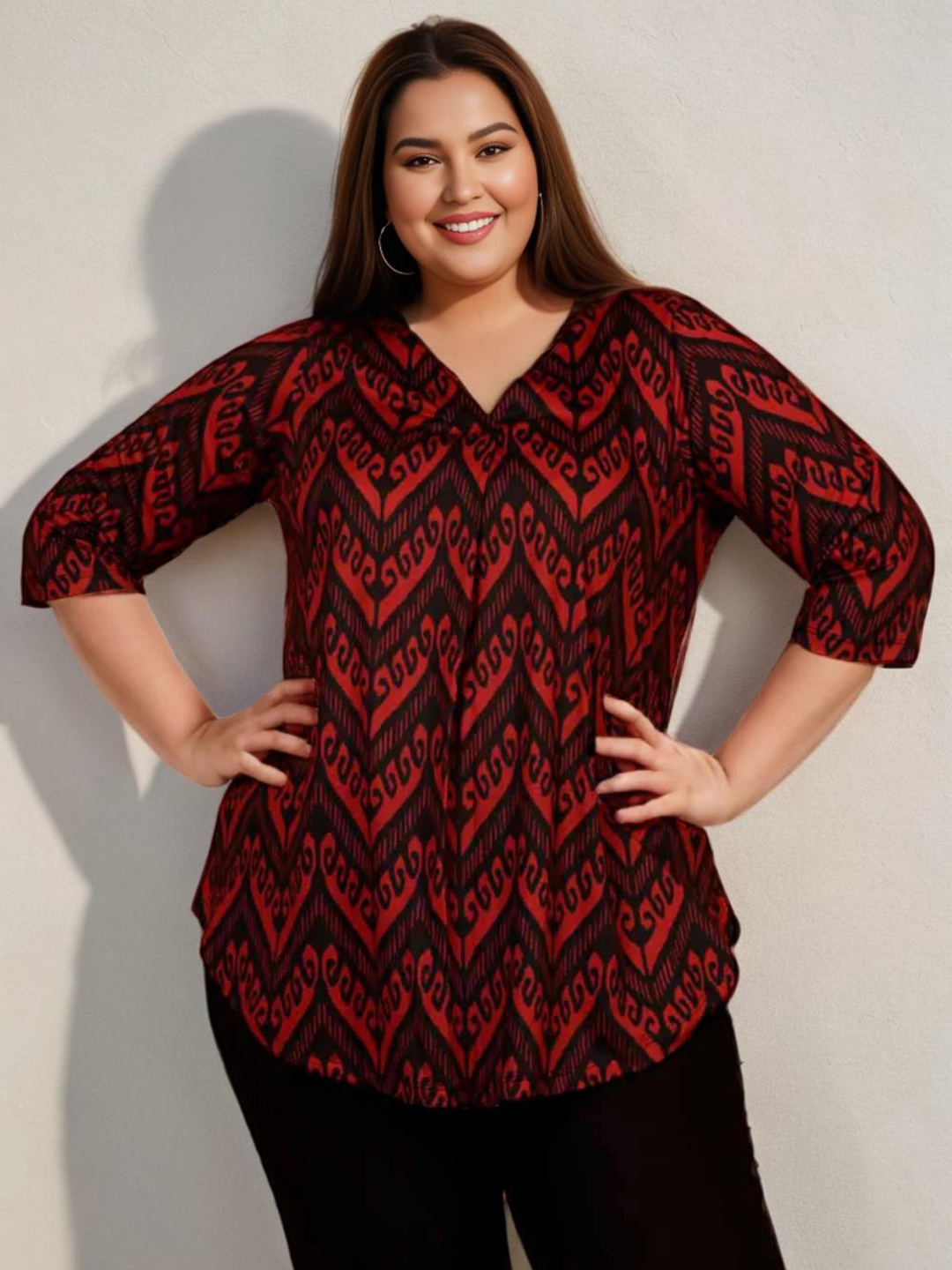 

Amydus Plus Size Geometric Printed V-Neck Top, Maroon