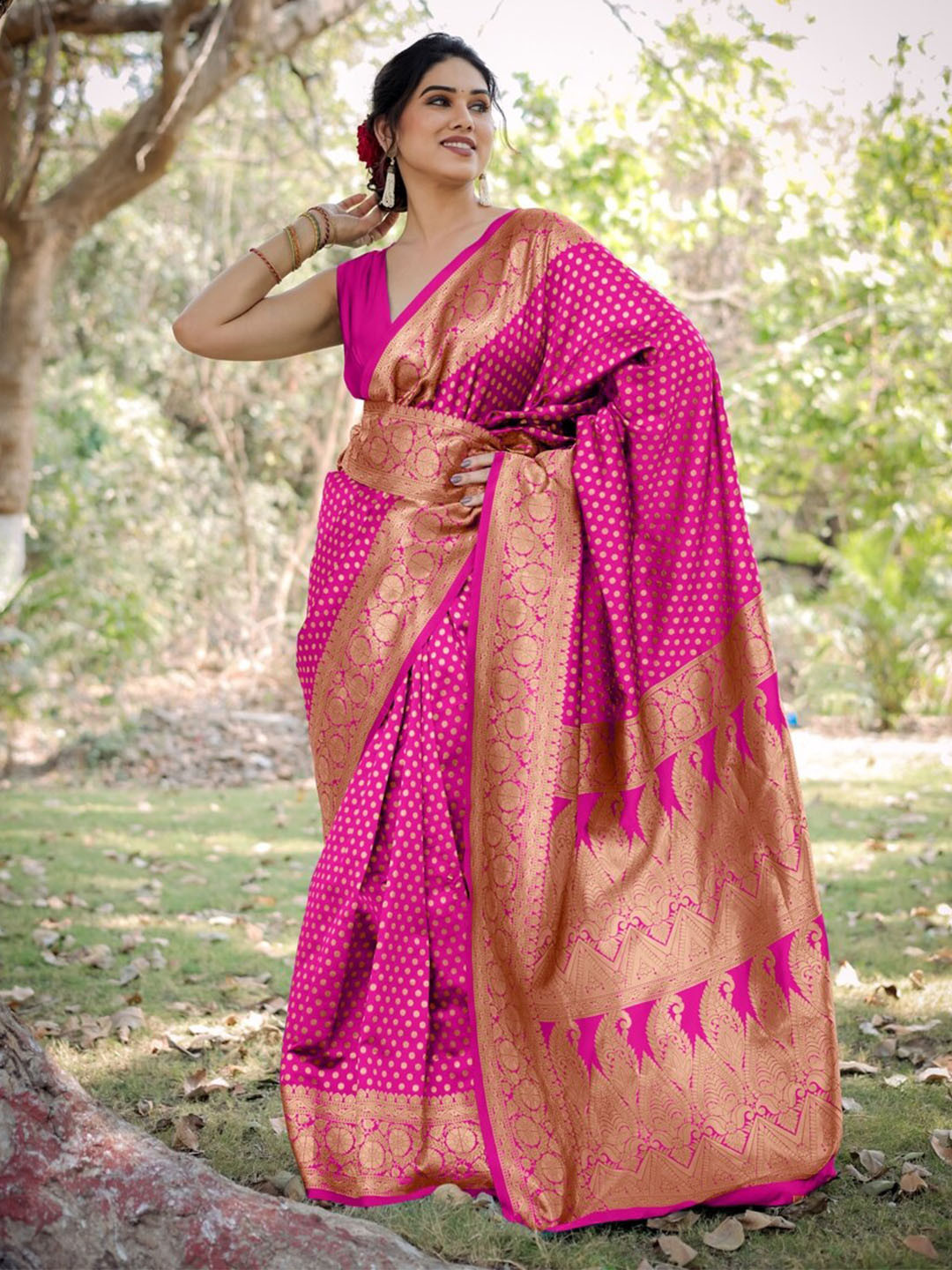 

KALINI Ethnic Woven Design Polka Dot Printed Zari Banarasi Saree, Pink