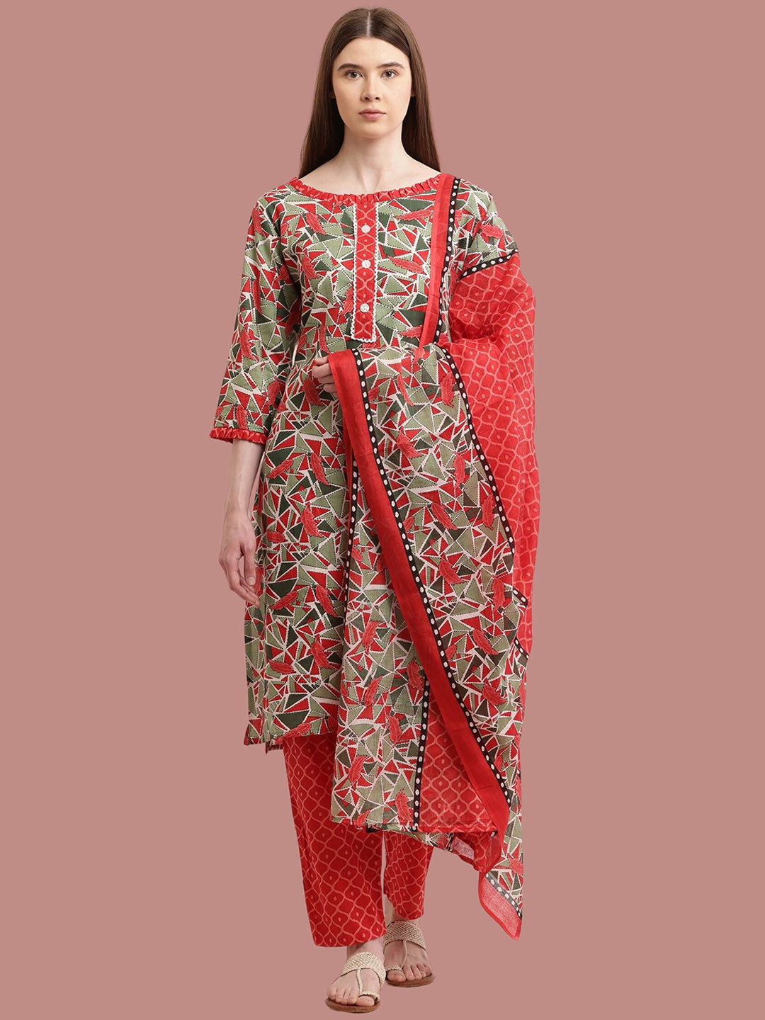 

MAGMINA Floral Printed Round Neck Pure Cotton Straight Kurta with Trousers & Dupatta, Red