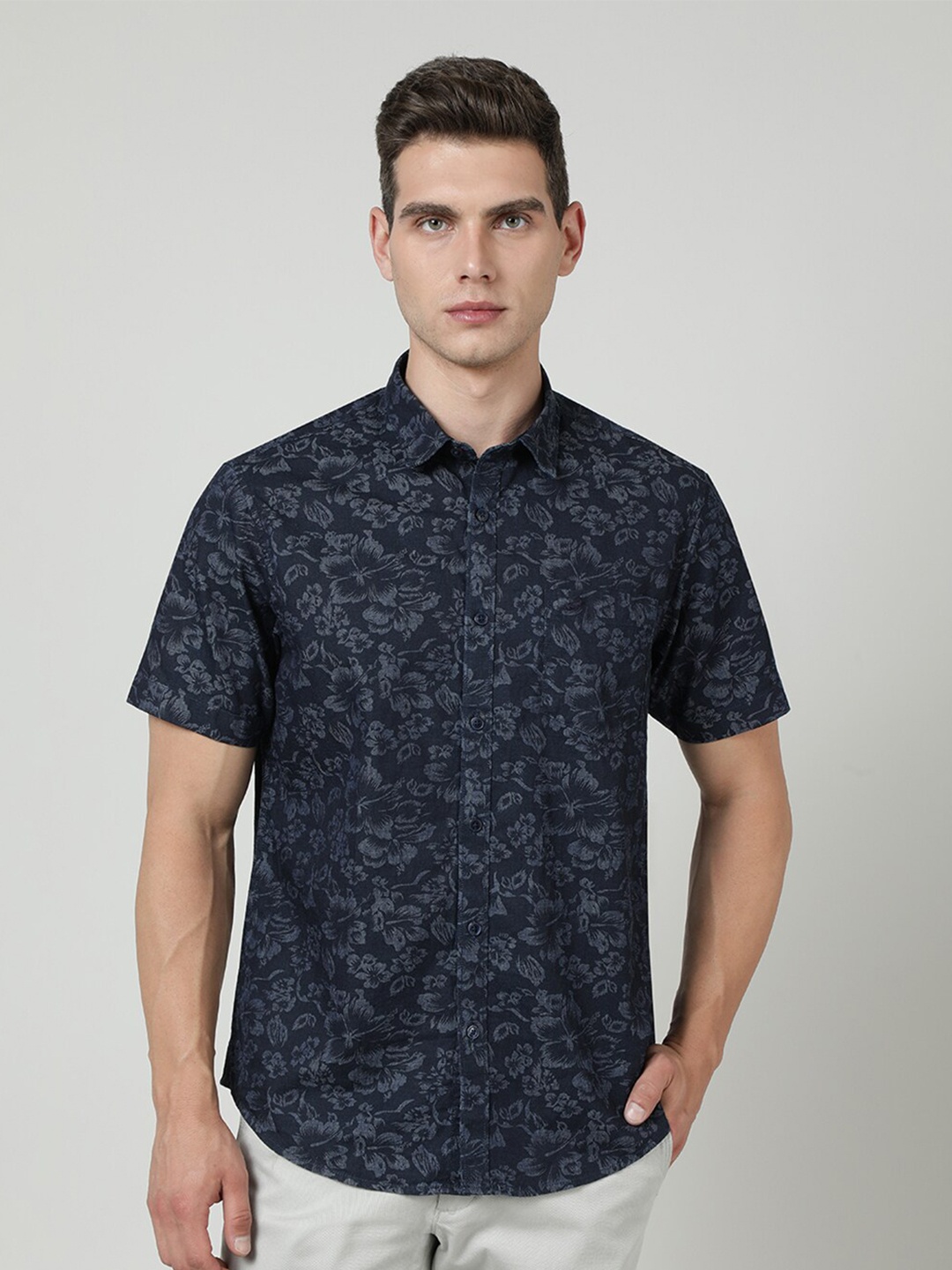 

Crocodile Comfort Floral Printed Cotton Casual Shirt, Navy blue
