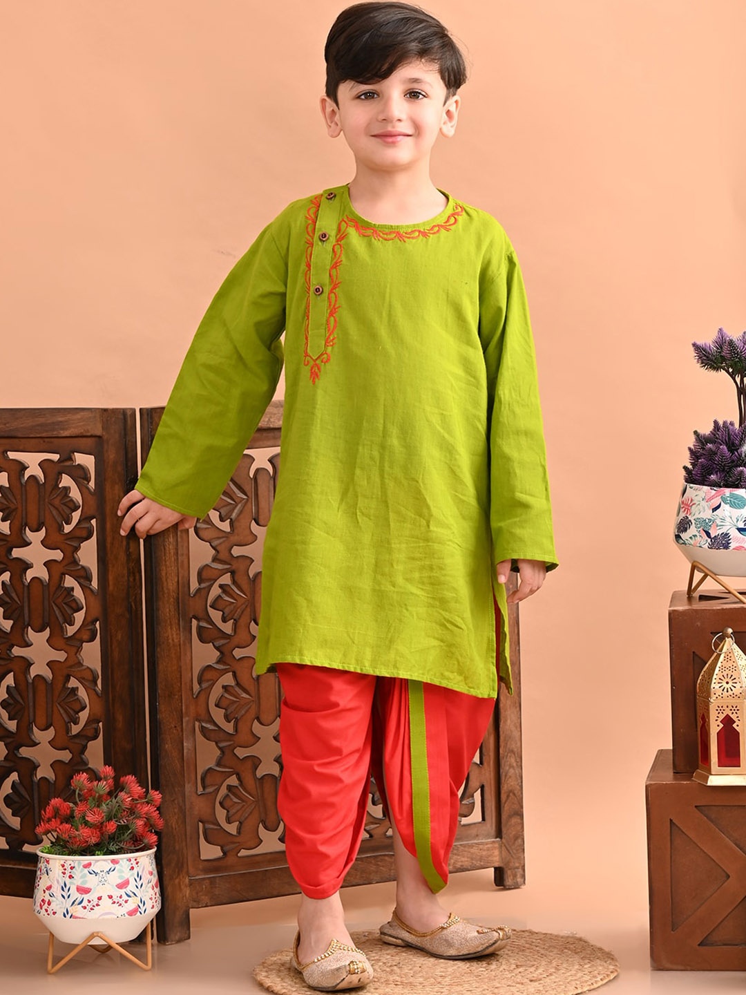 

Superminis Boys Angrakha Thread Work Pure Cotton Kurta with Dhoti Pants, Green