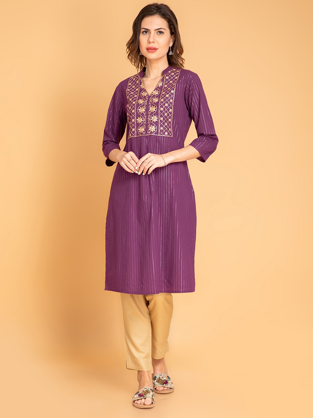 

fabGLOBAL Women Geometric Yoke Design Kurta, Purple