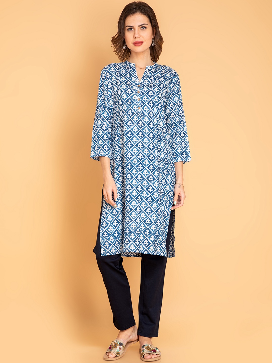 

fabGLOBAL Ethnic Motifs Printed Mandarin Collar A-line Kurta, Blue