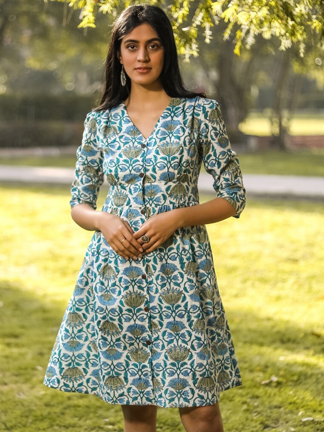 

SootiSyahi Floral Printed V-Neck Cotton A-Line Dress, Green