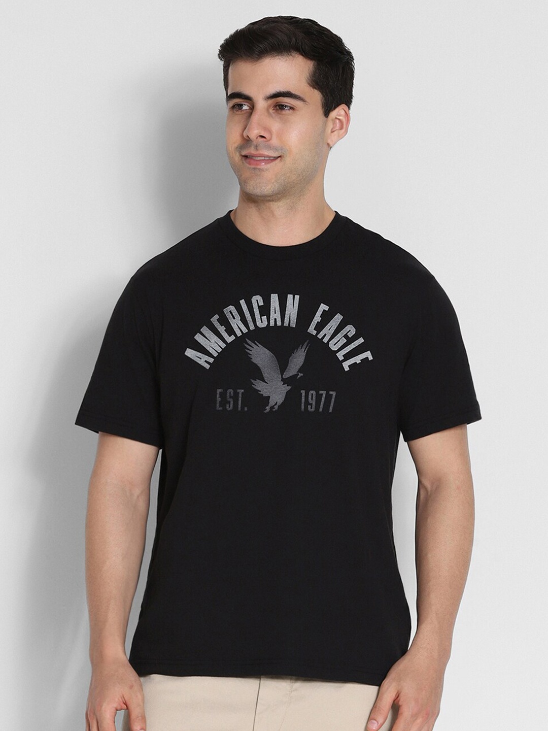 

AMERICAN EAGLE OUTFITTERS Typography Printed Round Neck Casual T-shirt, Black