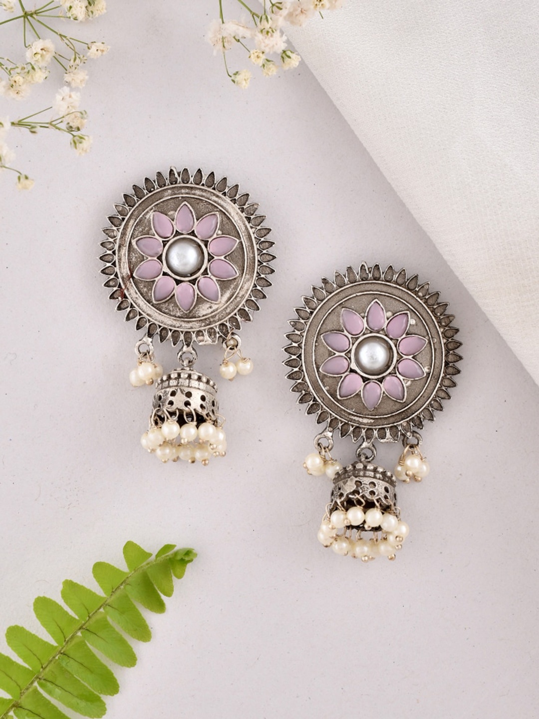 

DASTOOR Silver-Plated Floral Jhumkas Earrings