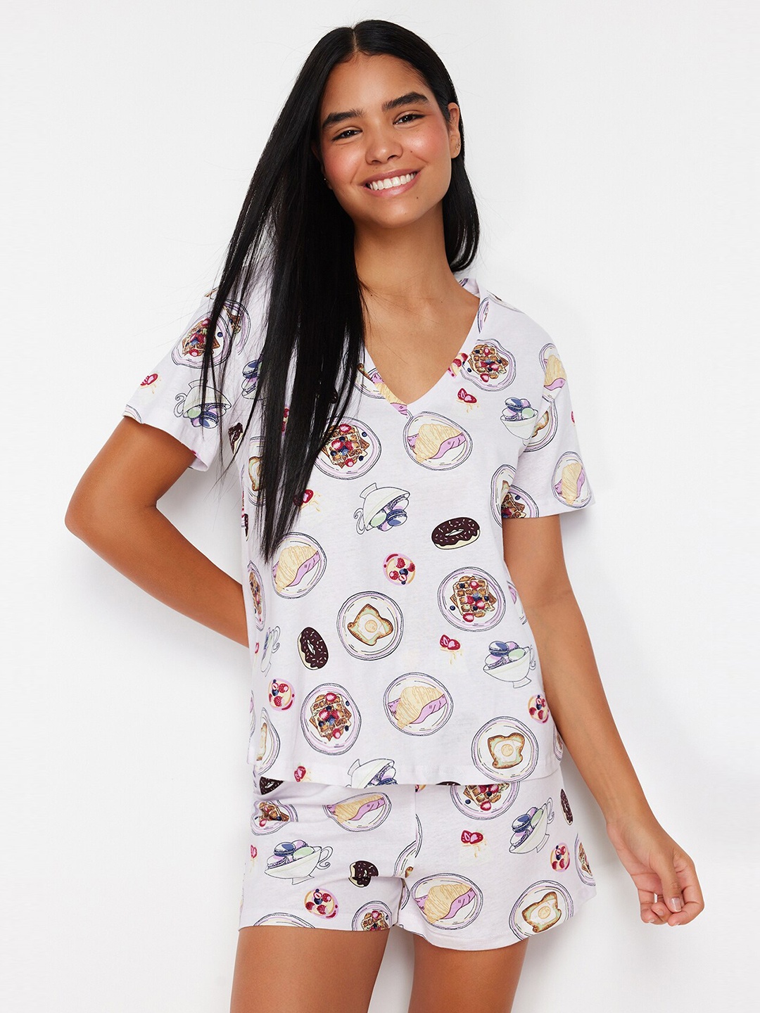 

Trendyol Conversational Printed Pure Cotton Night suit, White