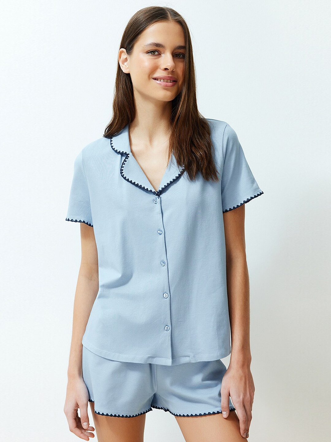 

Trendyol Lapel Collar Night suit, Blue
