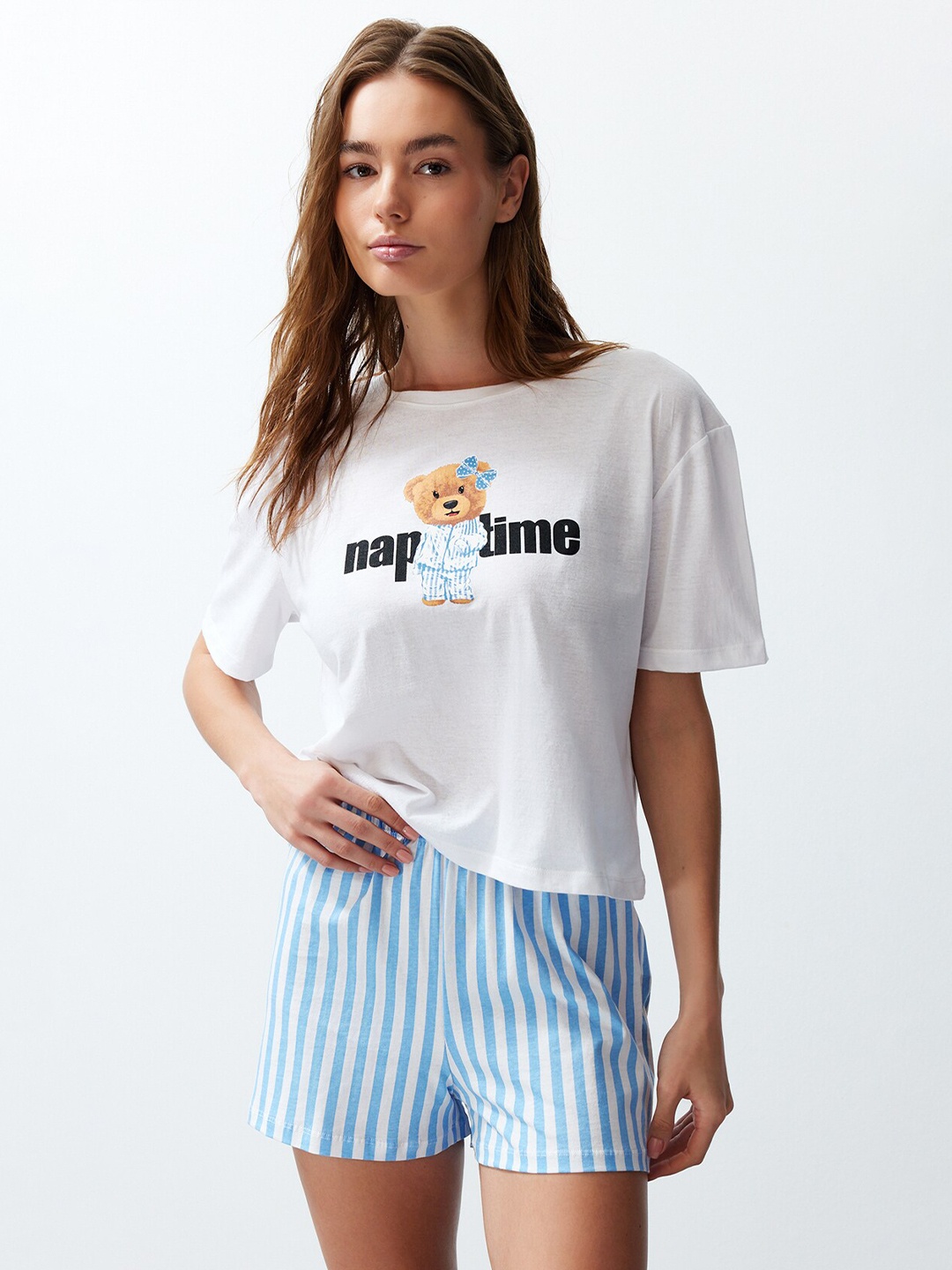 

Trendyol Typography Printed Cotton Night suit, White