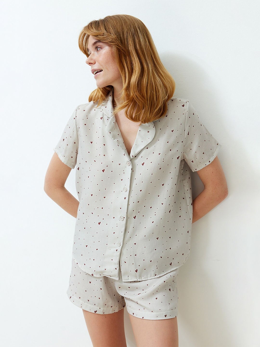 

Trendyol Polka Dot Printed Cotton Night suit, Grey