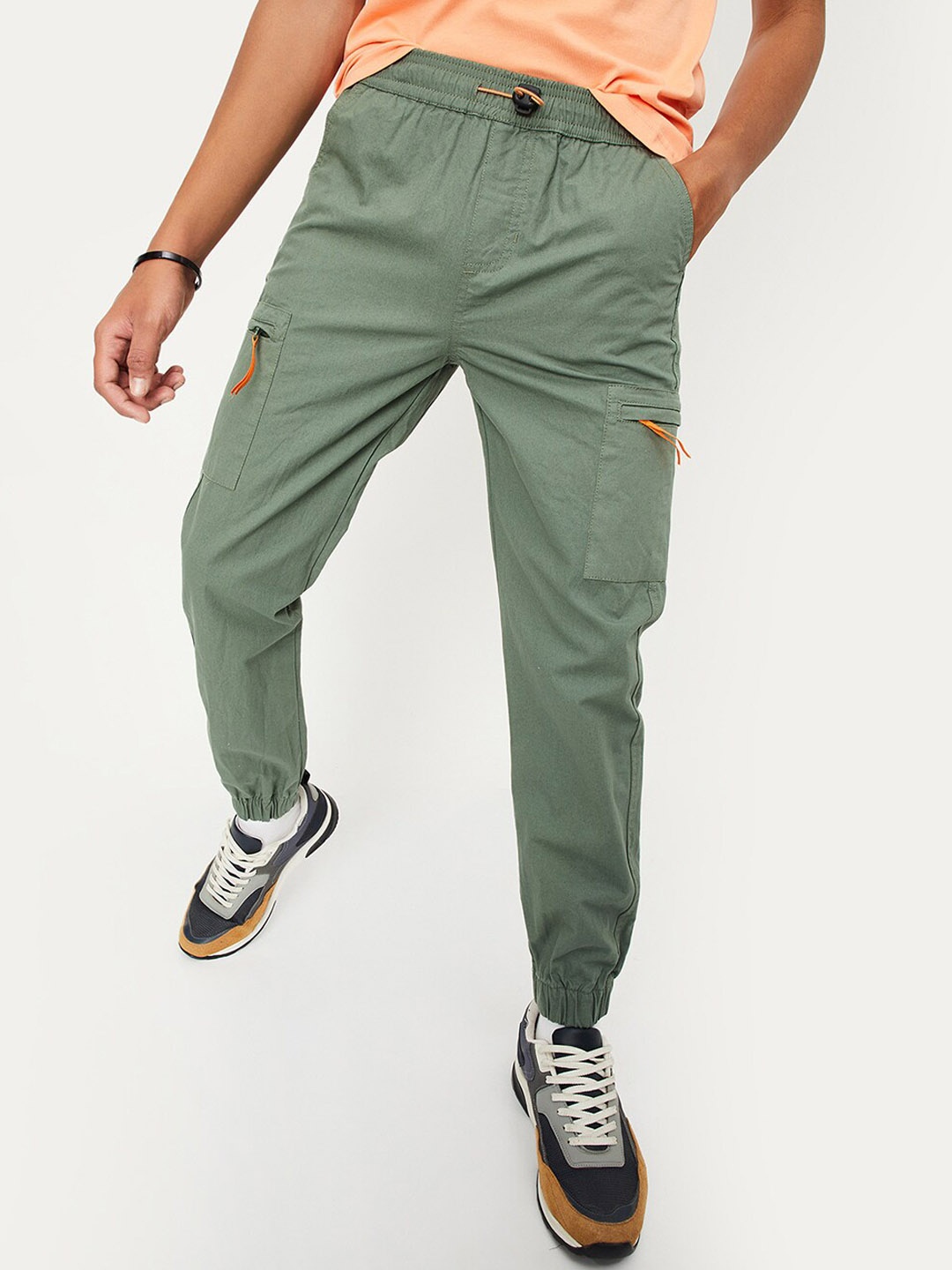 

max Boys Mid-Rise Pure Cotton Cargo Joggers, Olive