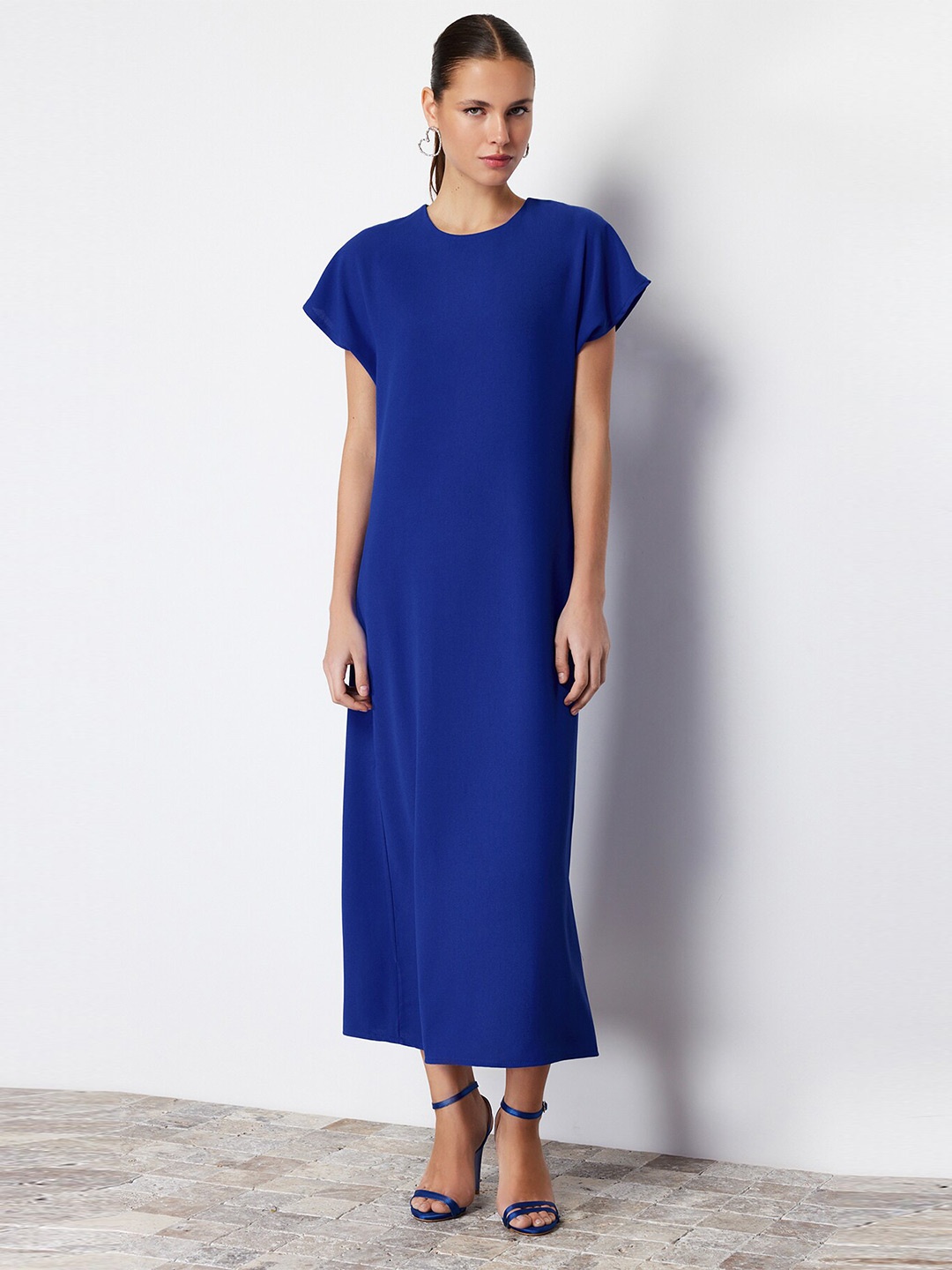 

Trendyol Extended Sleeves Maxi Dress, Blue