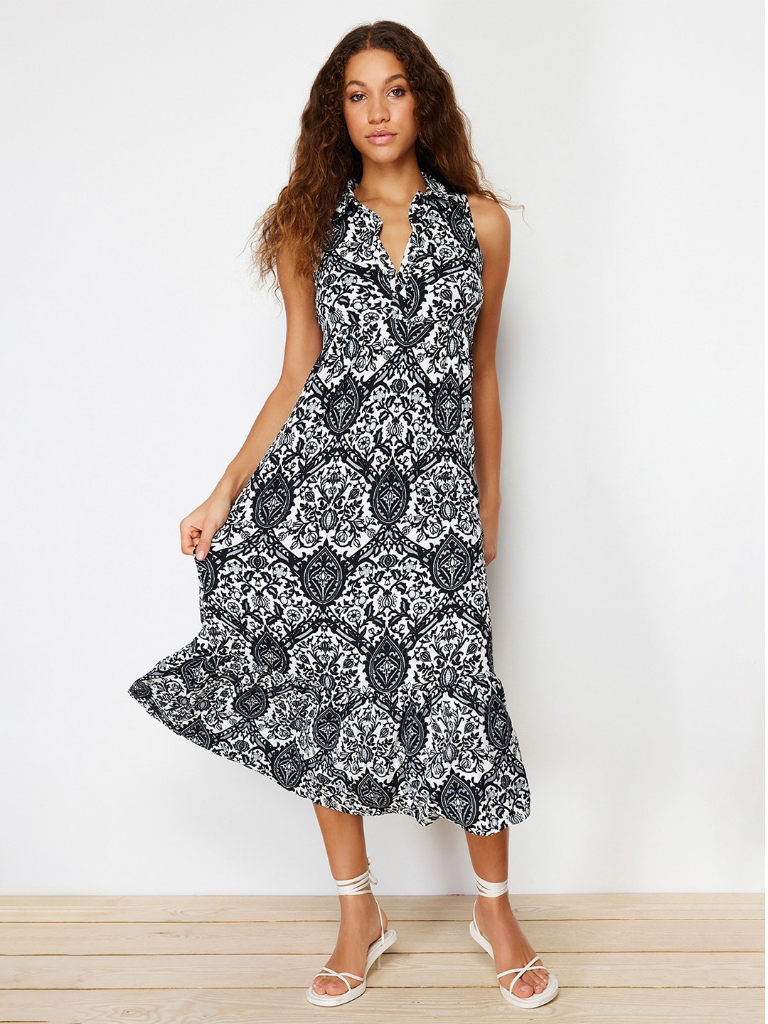 

Trendyol Ethnic Motifs Print A-Line Midi Dress, Black