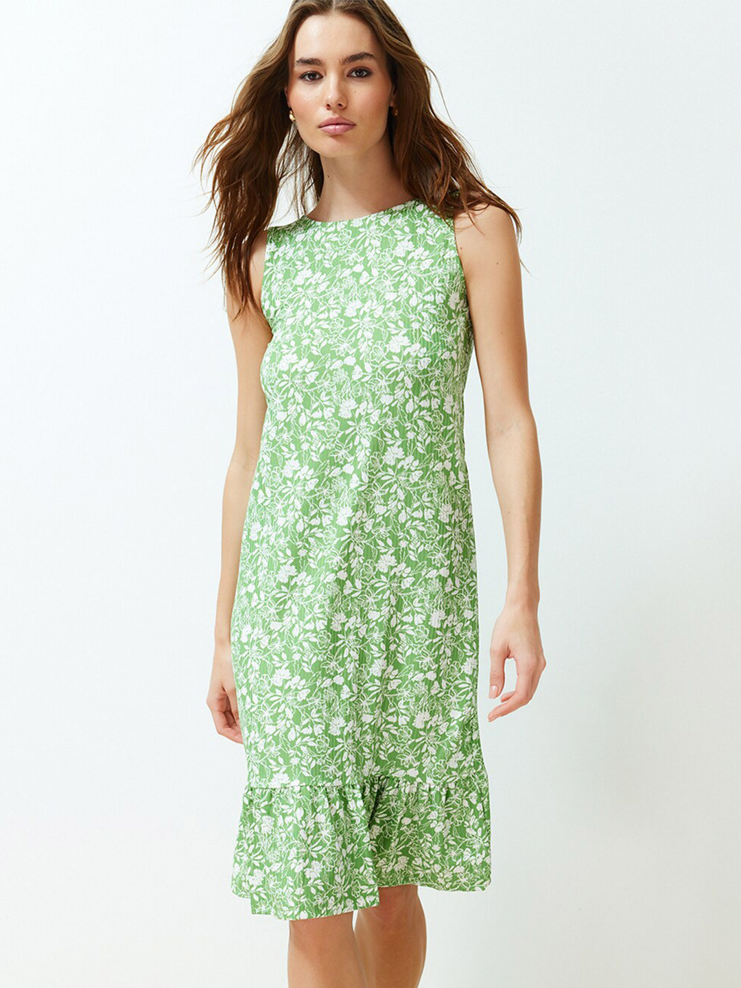 

Trendyol Floral Printed Drop-Waist Dress, Green