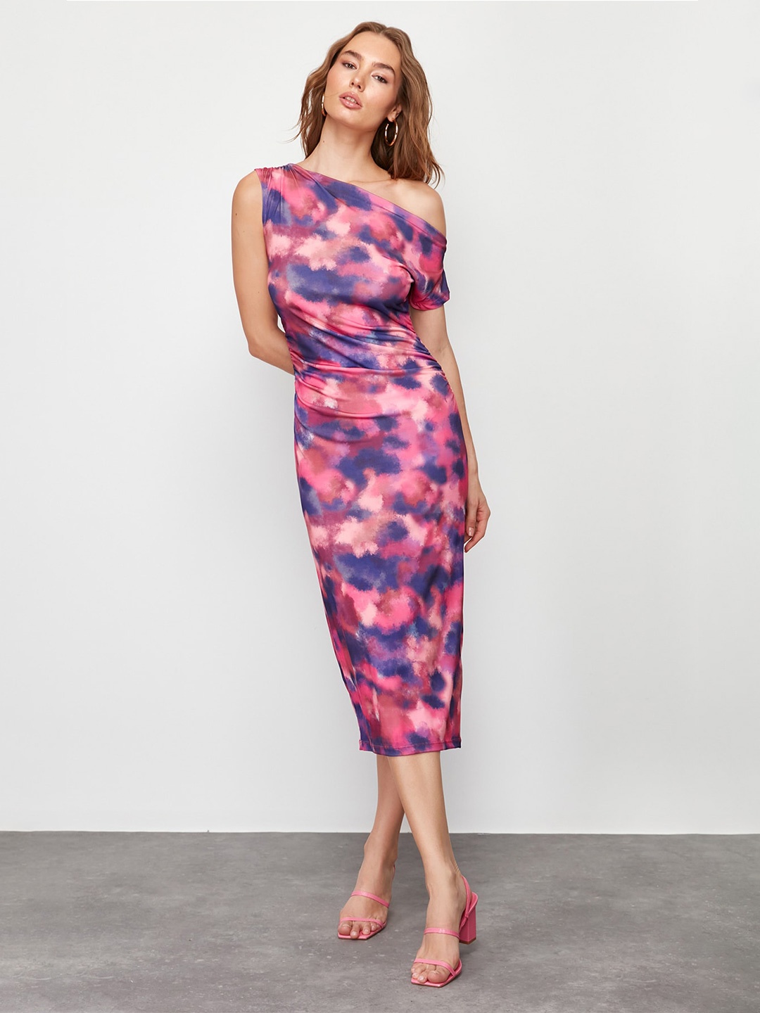 

Trendyol Abstract Print Off-Shoulder Sheath Midi Dress, Pink