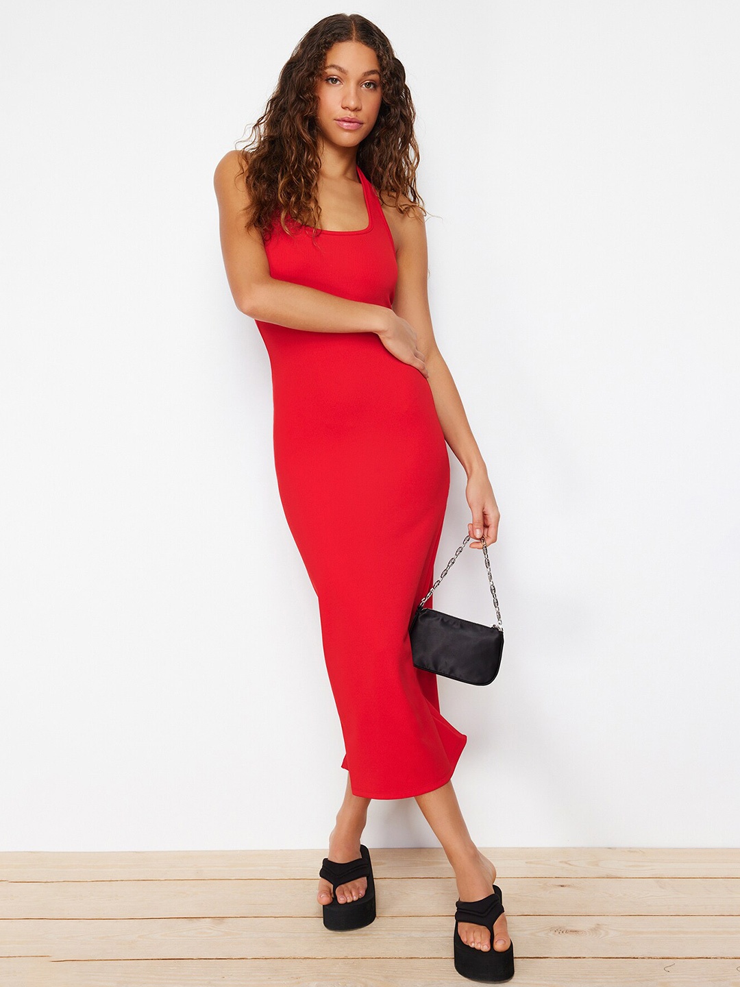 

Trendyol Round Neck Bodycon Midi Dress, Red