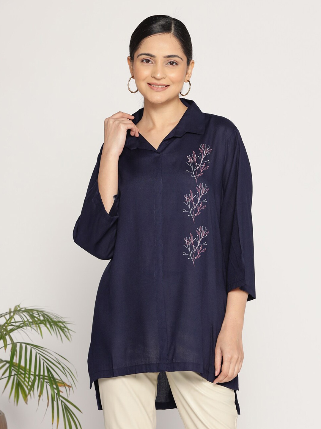 

LetsDressUp Floral Printed Shirt Collar High-Low Hem Tunic, Navy blue