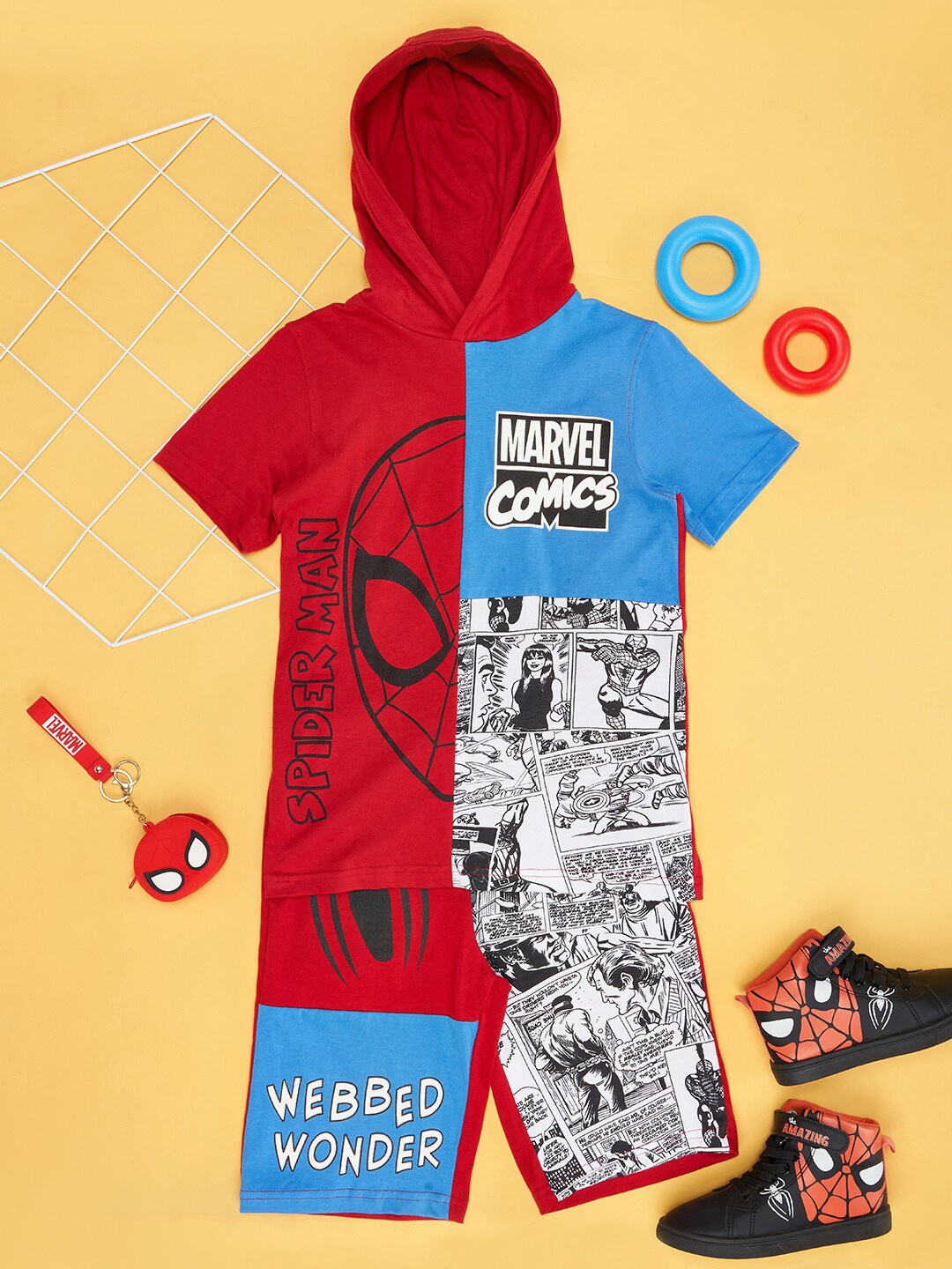 

Pantaloons Junior Boys Hooded Neck Short Sleeves Printed T-shirt with Shorts, Red