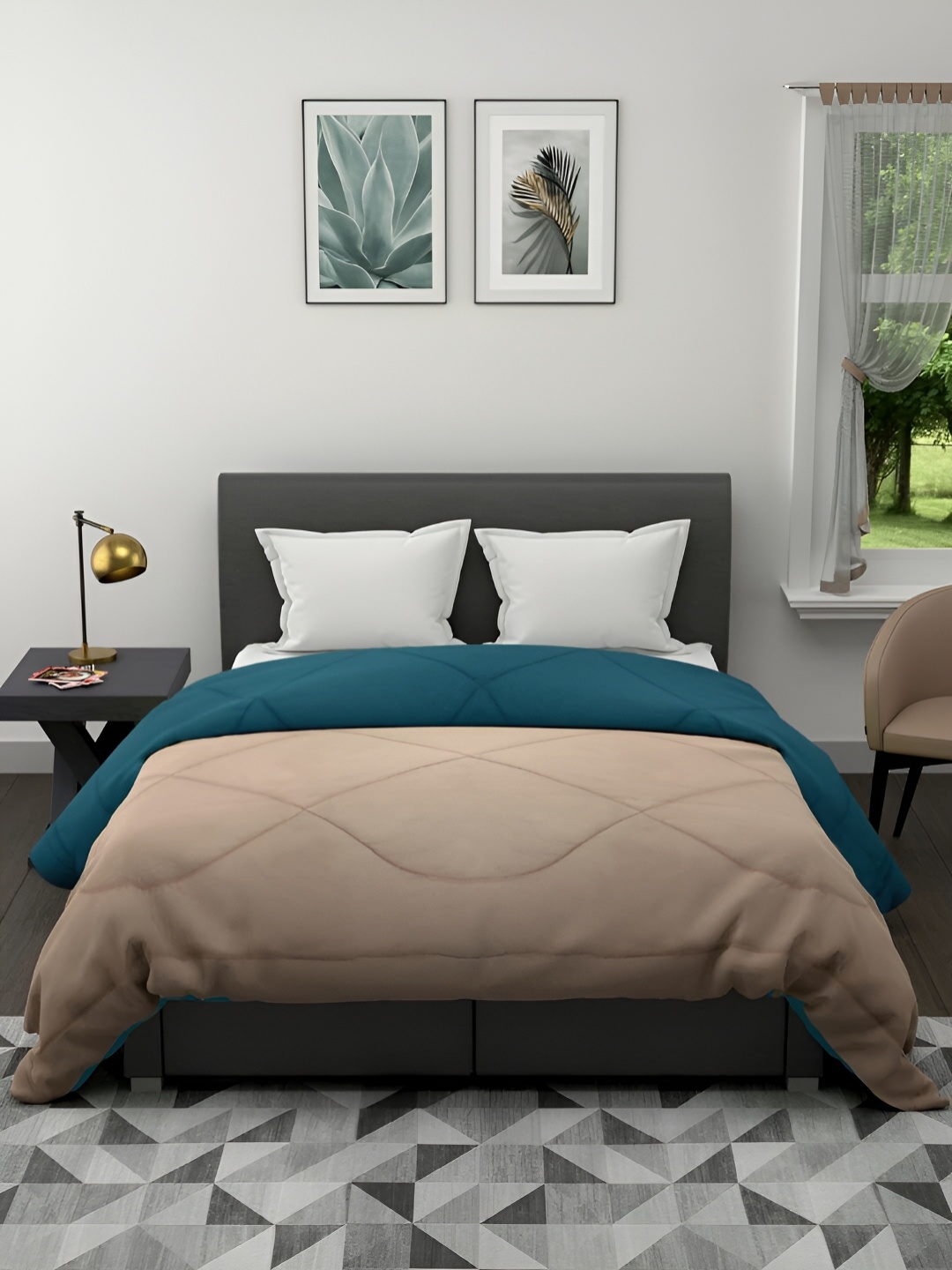 

RF RELAXFEEL Blue & Beige Geometric Heavy Winter 233 GSM Double Bed Comforter