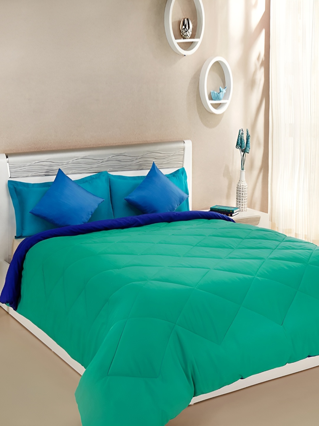 

RF RELAXFEEL Blue & Green Heavy Winter 233 GSM Single Bed Comforter