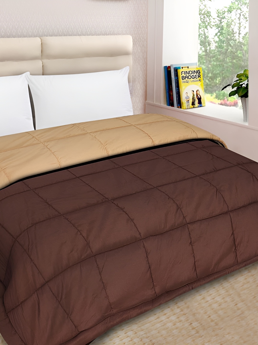 

RF RELAXFEEL Beige & Brown Ethnic Motifs Heavy Winter 233 GSM Single Bed Comforter
