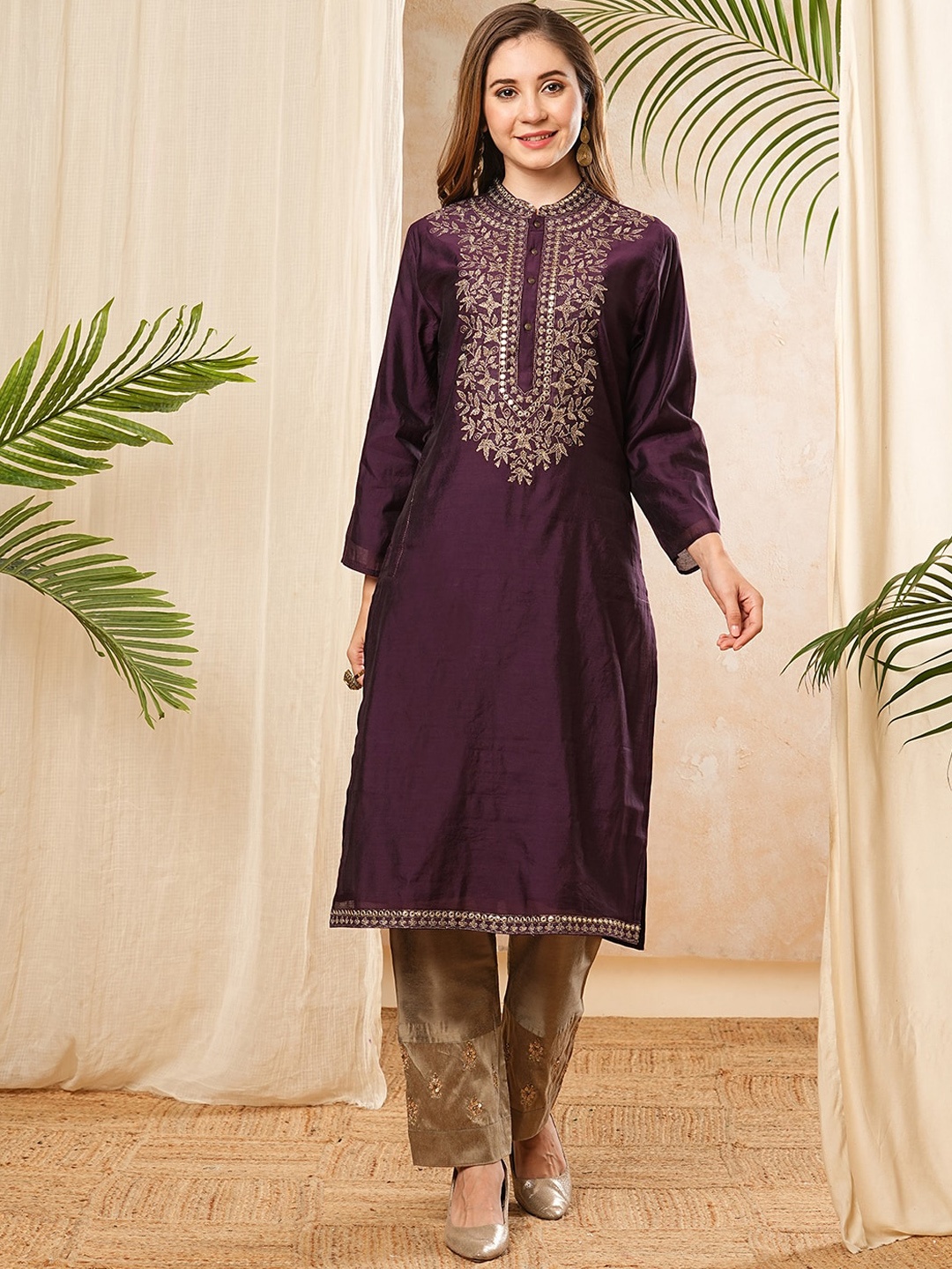 

FASHOR Yoke Design Gotta Patti Chanderi Silk A-Line Kurta, Mauve