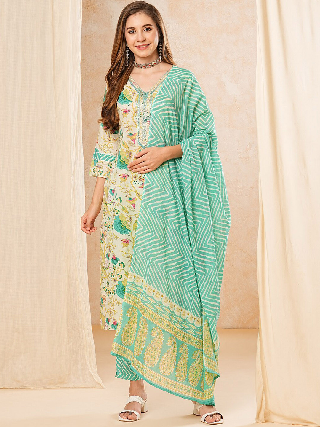 

FASHOR Floral Printed Thread Work Pure Cotton Straight Kurta With Trouser & Dupatta, Off white