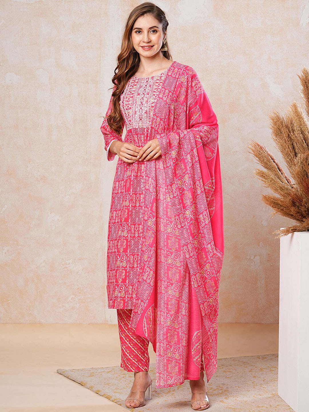 

FASHOR Ethnic Motifs Printed Mirror Work Kurta With Trouser & Dupatta, Pink