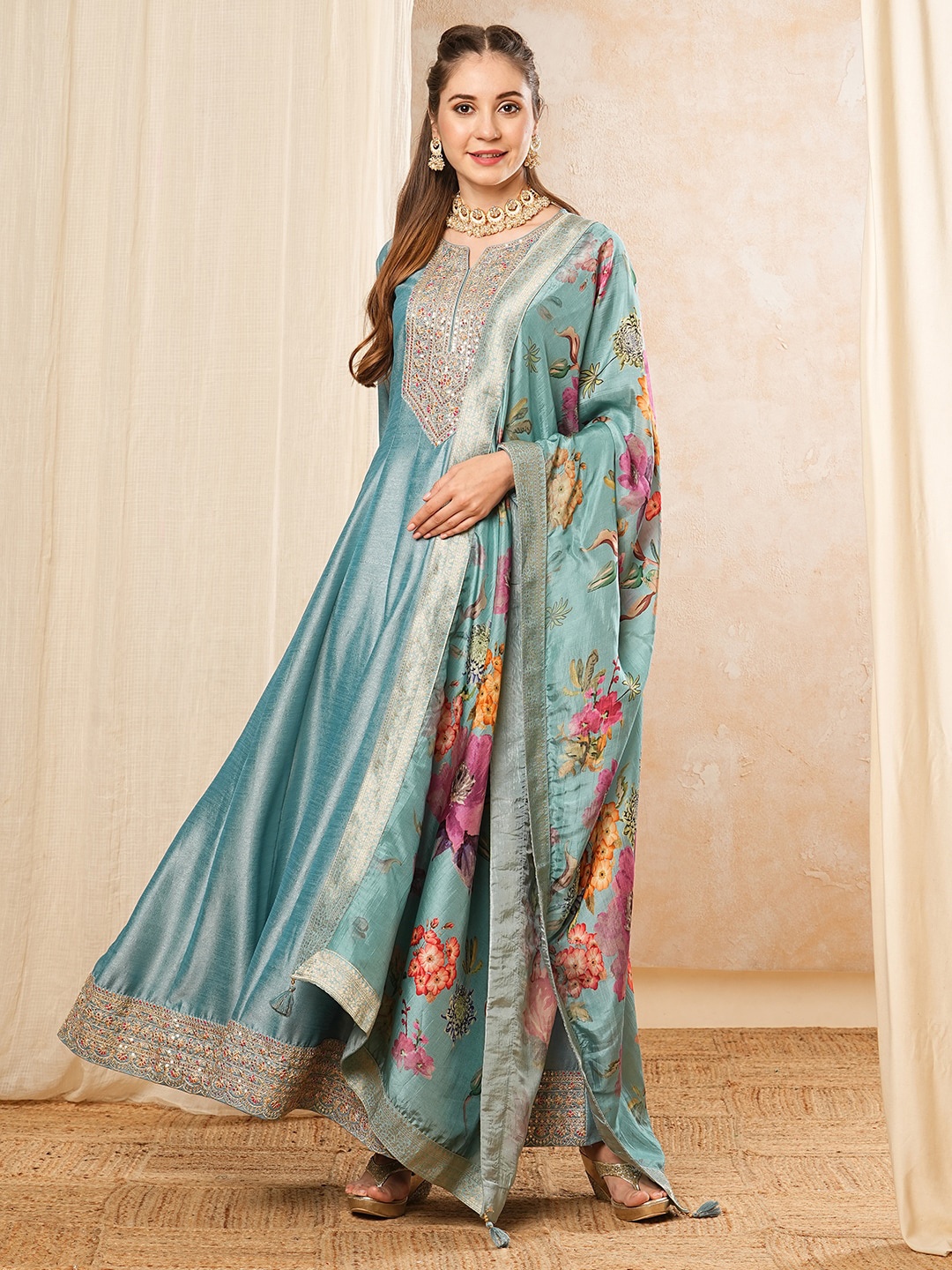 

FASHOR Floral Print Gathered Or Pleated Crepe Maxi Dress With Dupatta, Blue