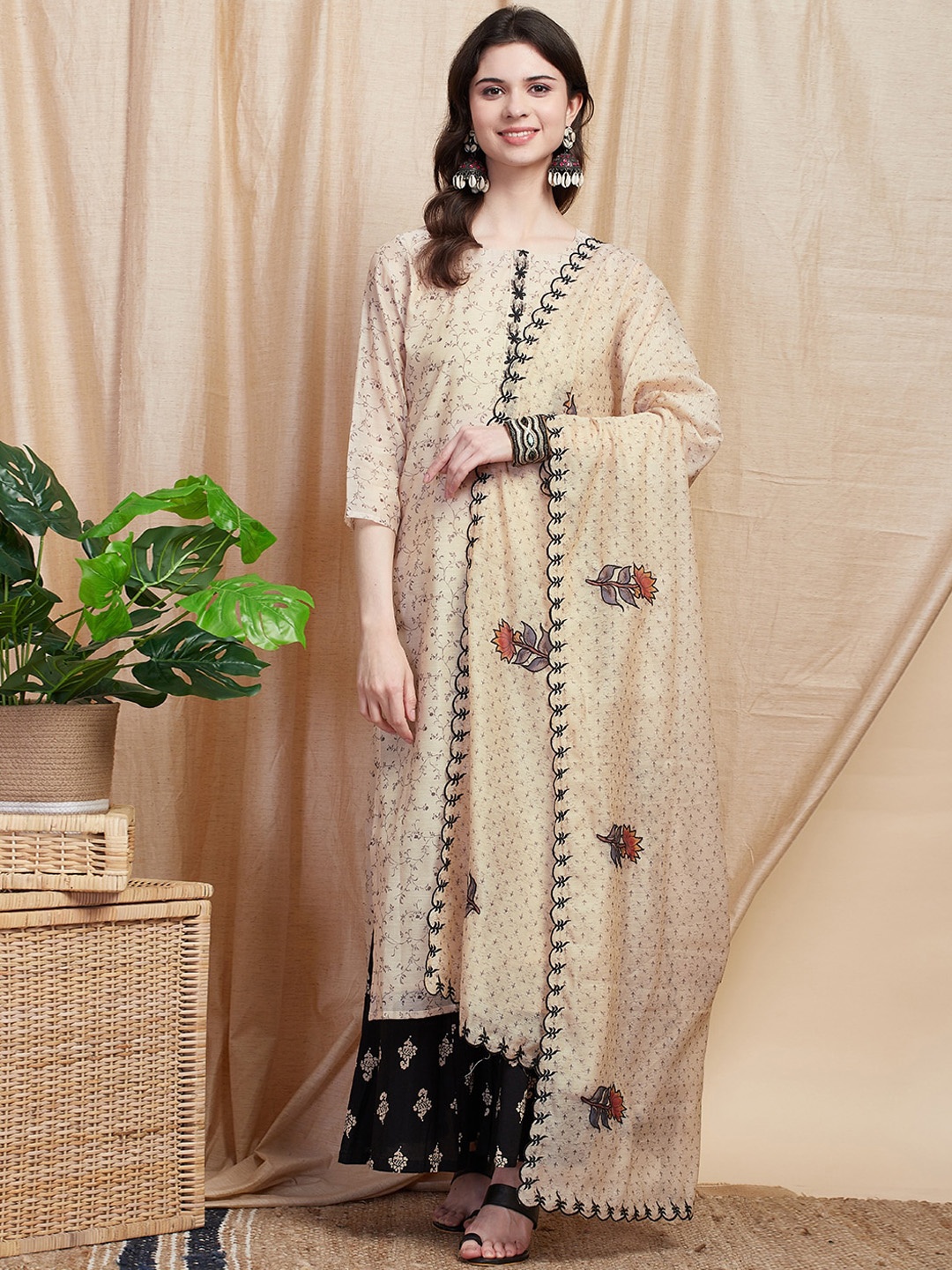 

FASHOR Floral Embroidered Gotta Patti Straight Kurta With Dupatta, Beige