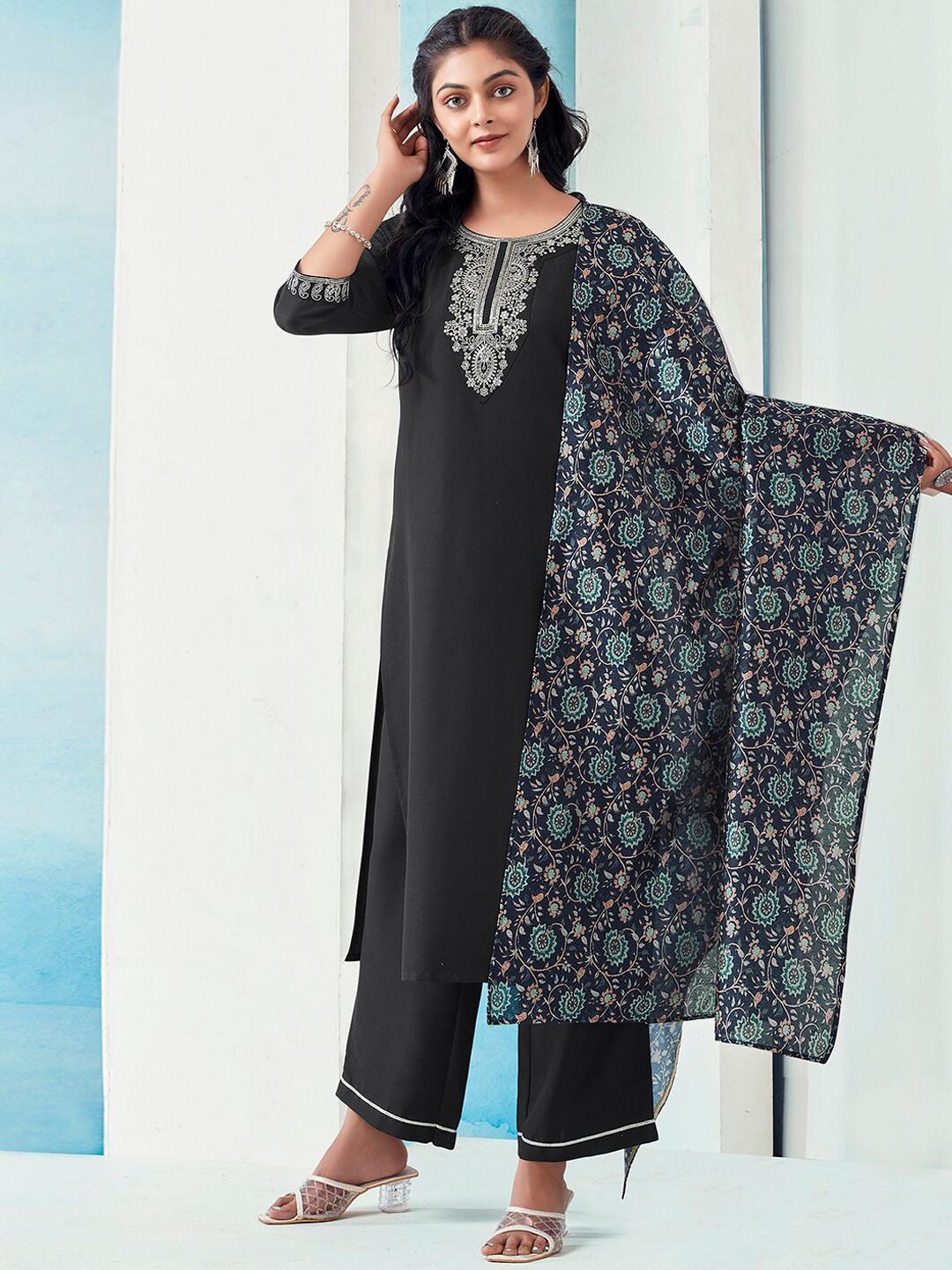 

KALINI Ethnic Motifs Yoke Design Thread Work Kurta with Trousers & With Dupatta, Black