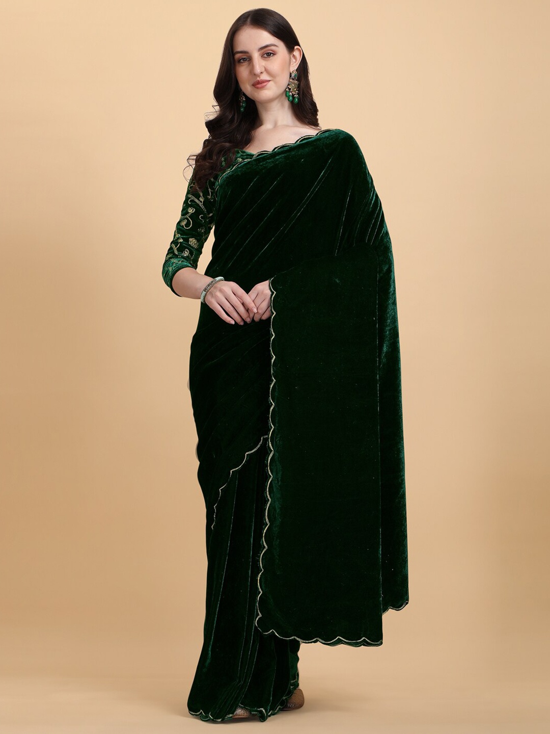 

KALINI Embroidered Velvet Saree, Green