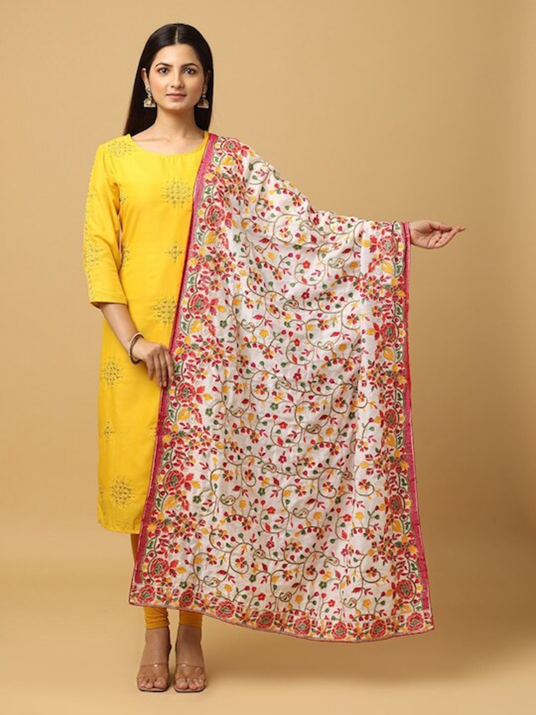 

PATLIPALLU Ethnic Motifs Embroidered Dupatta, White