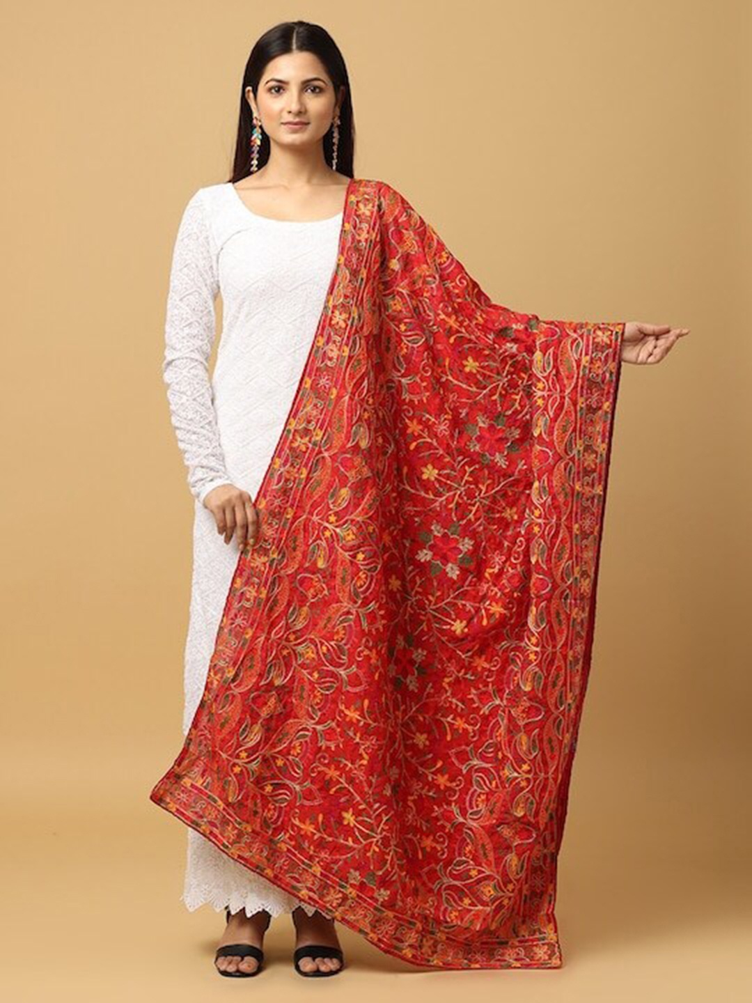 

PATLIPALLU Ethnic Motifs Embroidered Dupatta, Red