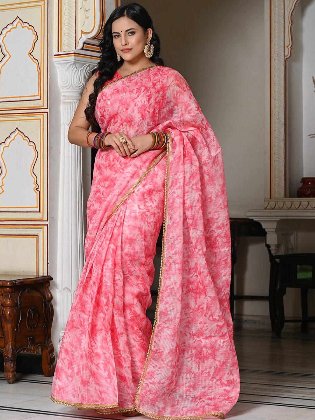 

Jaipur Folk Tie and Dye Beads and Stones Kota Saree, Red
