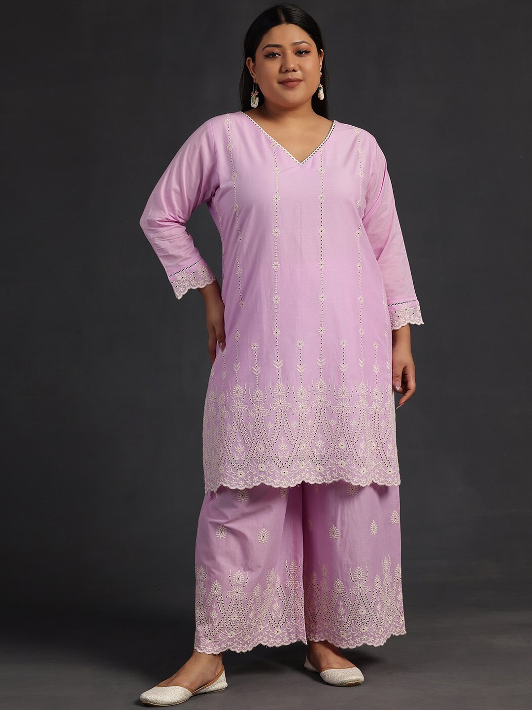 

EXTRA LOVE BY LIBAS Plus Size Floral Embroidered Pure Cotton Straight Kurta With Palazzo, Lavender