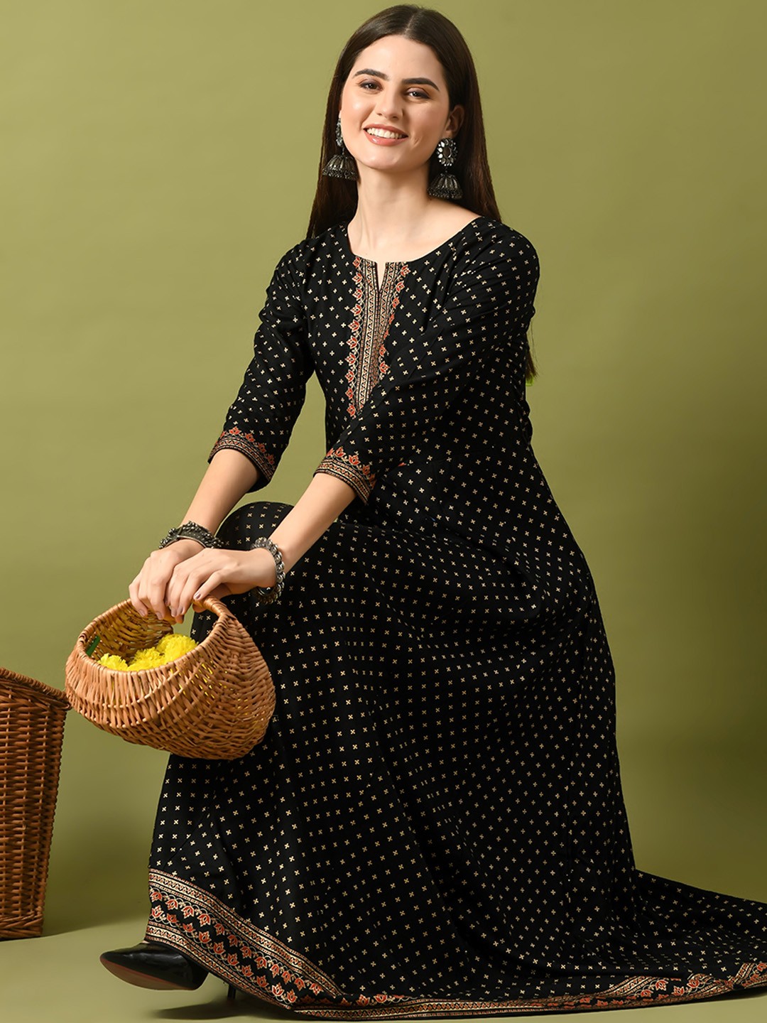 

ANNSH APPAREL Ethnic Motifs Printed Round Neck Anarkali Kurta, Black