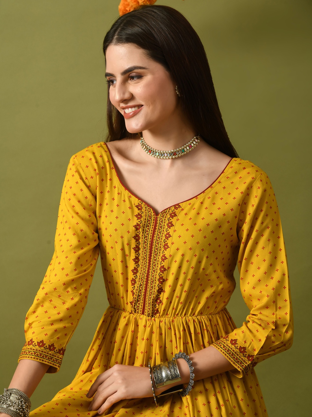 

ANNSH APPAREL Ethnic Motifs Printed V-Neck Anarkali Kurta, Yellow
