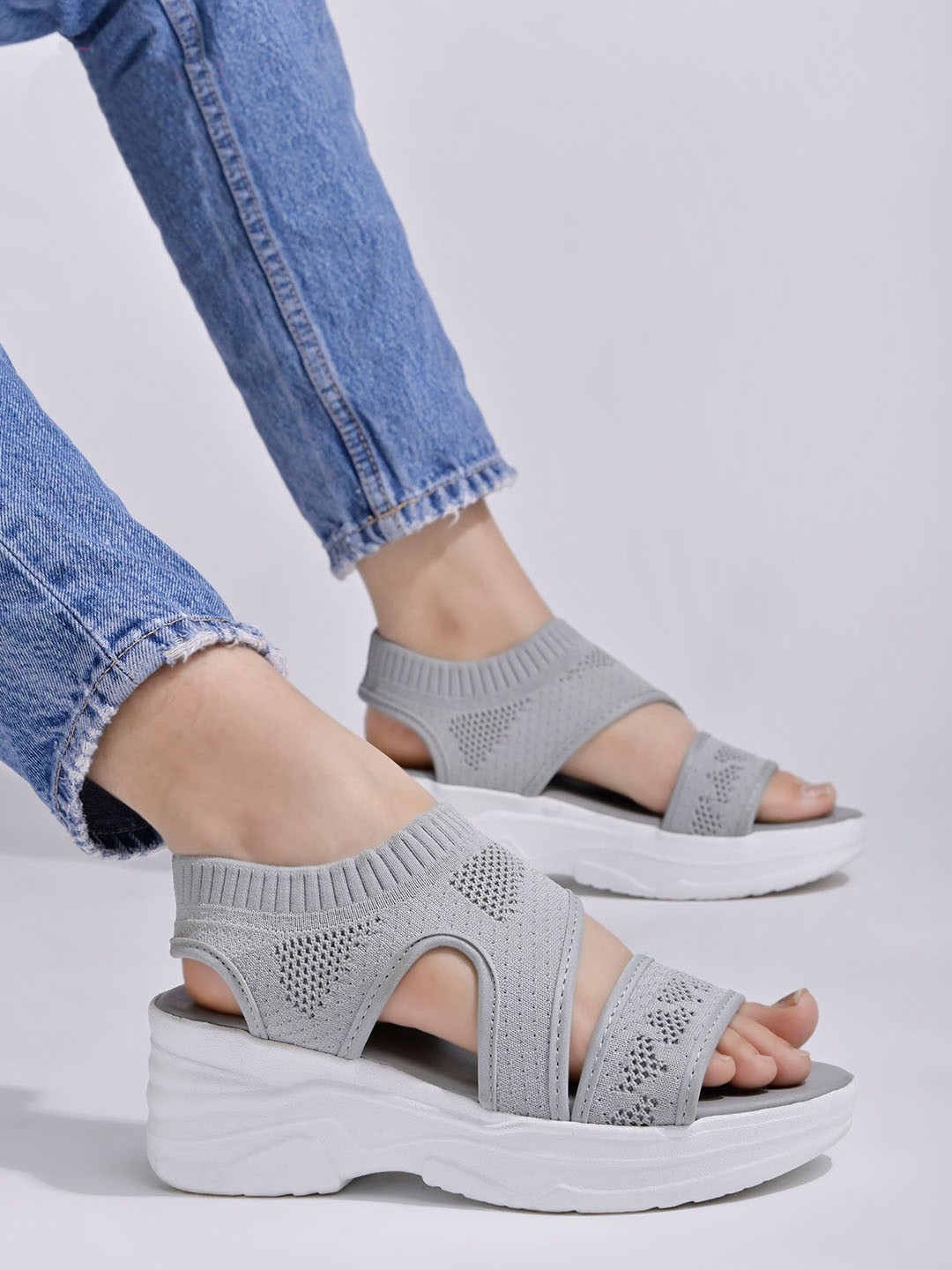

Shoetopia Textured Open Toe Mesh Comfort Hels, Grey
