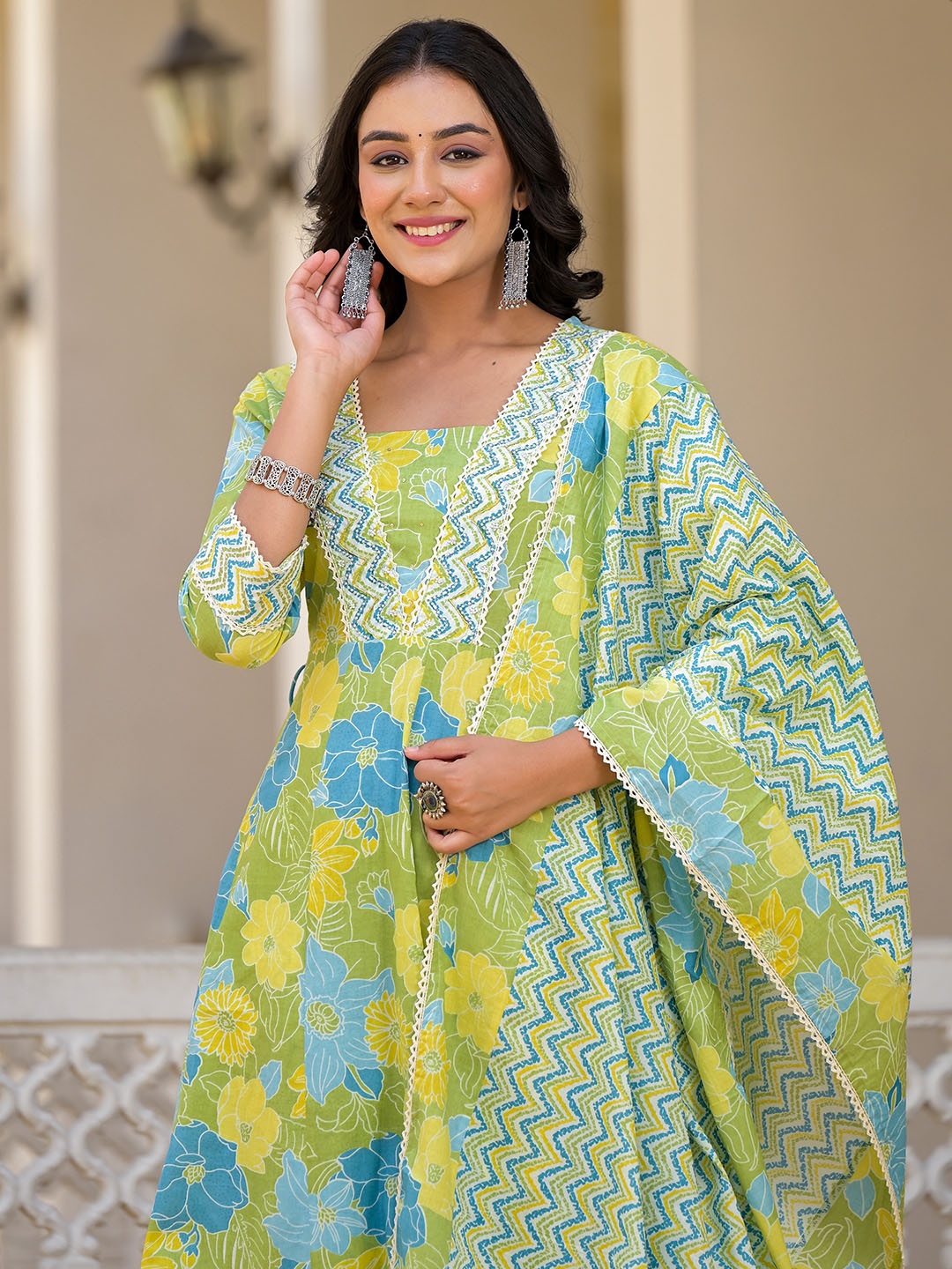 

Ishin Floral Printed Panelled Beads and Stones Anarkali Kurta With Trousers & Dupatta, Green