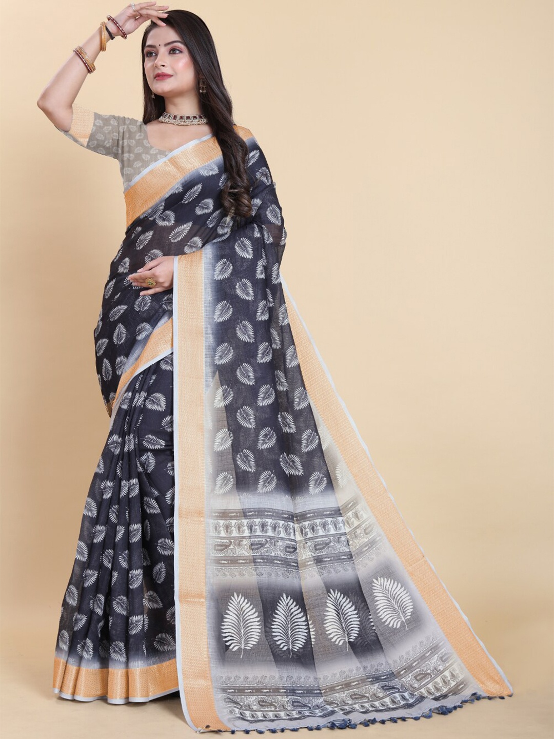 

SANJANA SILK Floral Printed Chanderi Saree with Tassels, Black