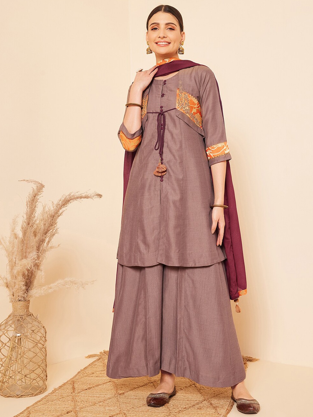 

STADO Floral Regular Kurta with Trousers & With Dupatta, Grey