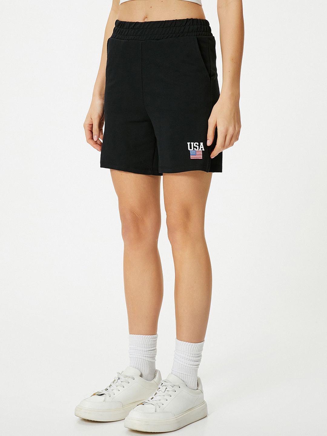 Koton Women Mid Rise Sports Shorts, Black